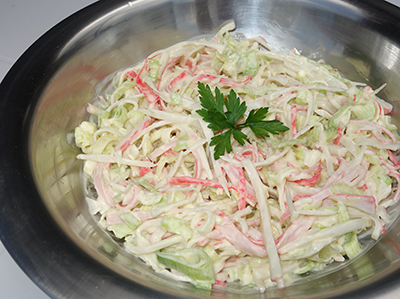 Salada de Alho-poró com Kani-kama
